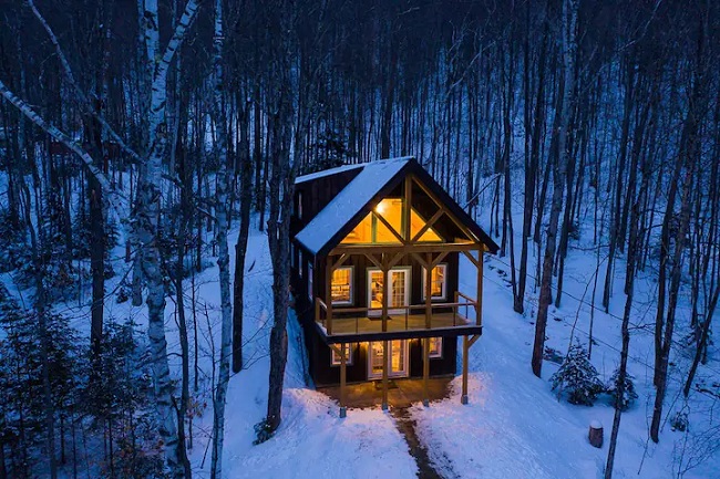 Best ‘New Hampshire Airbnb’ For Luxurious Stay